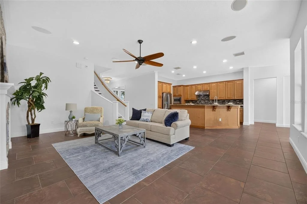 Photo of 824 ISLEBAY DRIVE