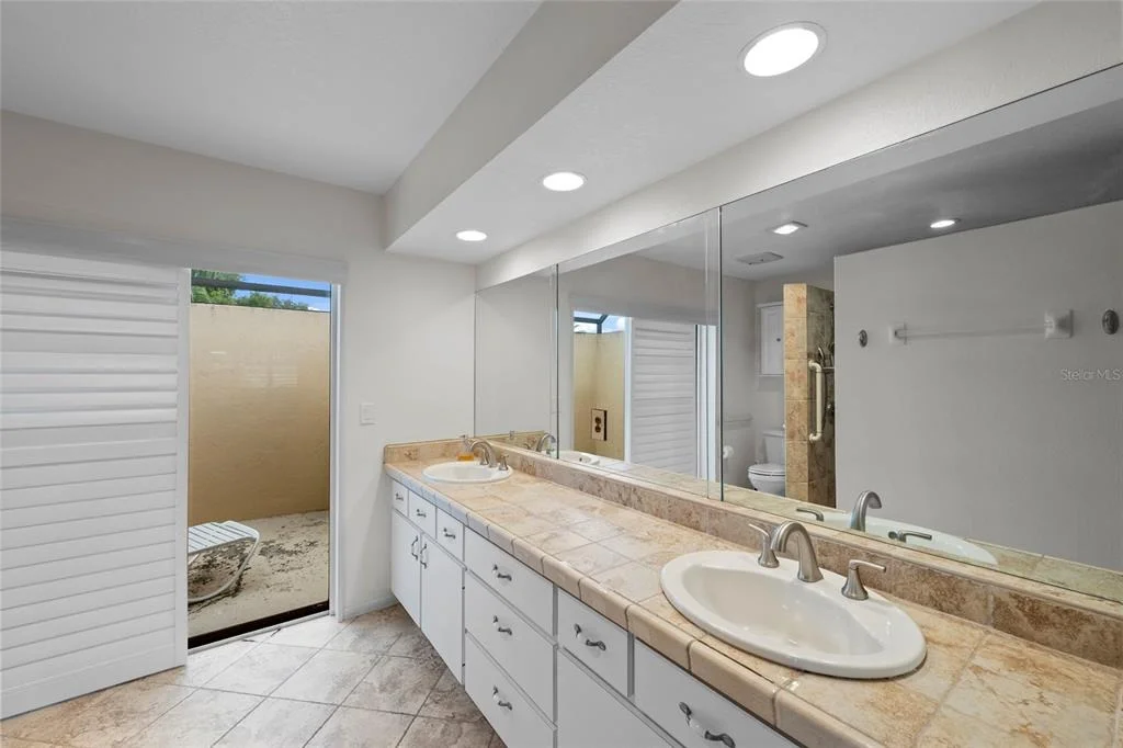 Photo of 1252 WATERSIDE LANE
