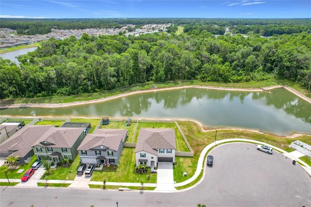 Photo of 1633 RED LOOP