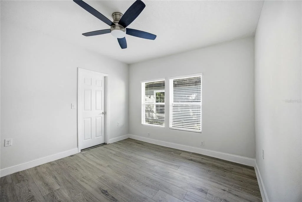 Photo of 418 NW 3RD AVENUE