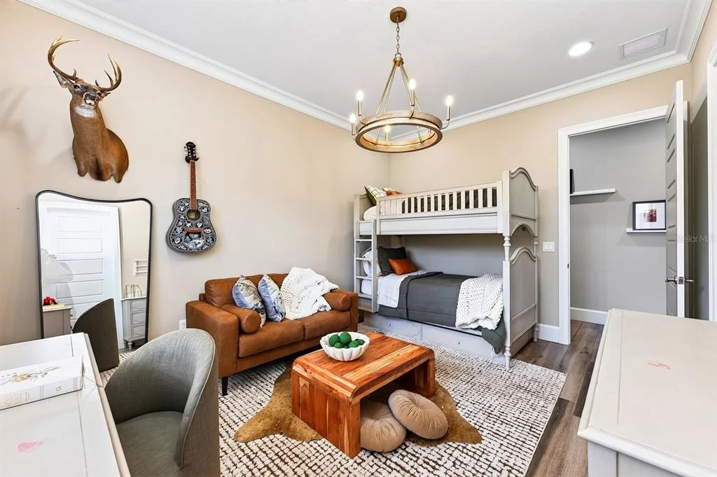 Photo of 4156 BENEDICT AVENUE