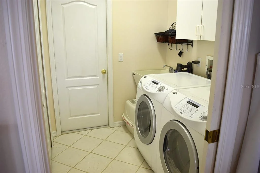 Photo of 5113 FAR OAK CIRCLE