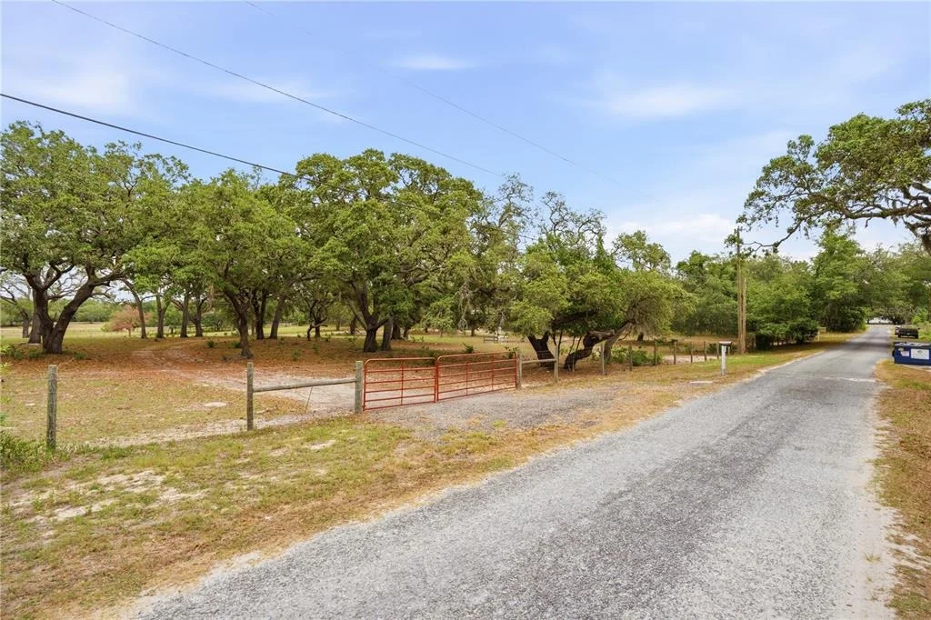 Photo of 14405 AMY LANE