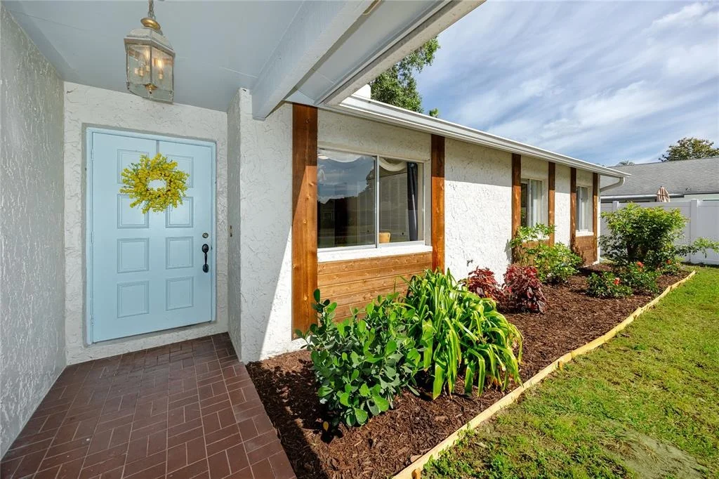 Photo of 14012 CASCADE LANE