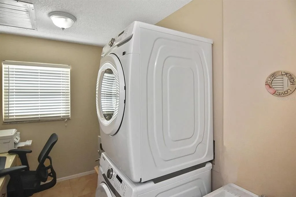 Photo of 429 DARLING DRIVE