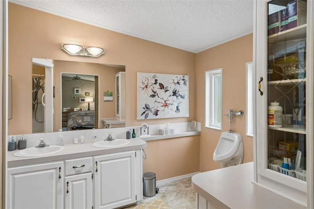 Photo of 170 JOANNE DRIVE