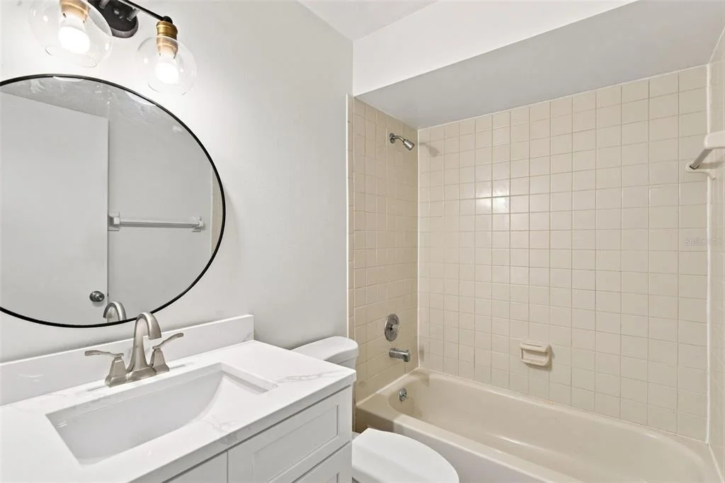 Photo of 723 OAK MANOR CIRCLE