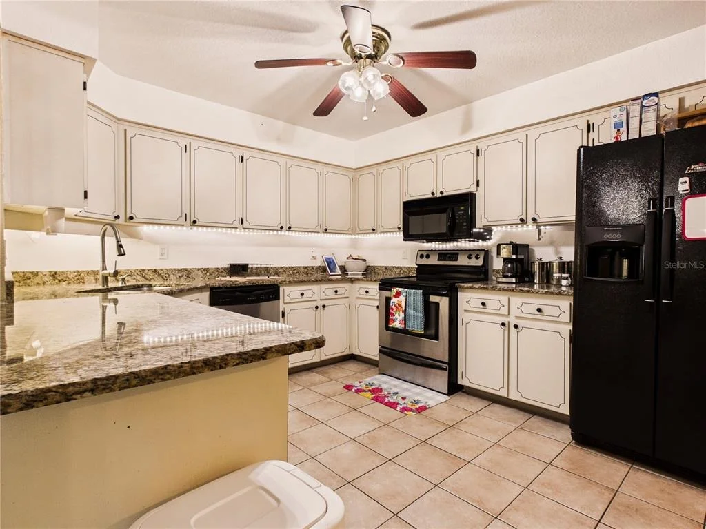 Photo of 13718 SW 40TH CIRCLE