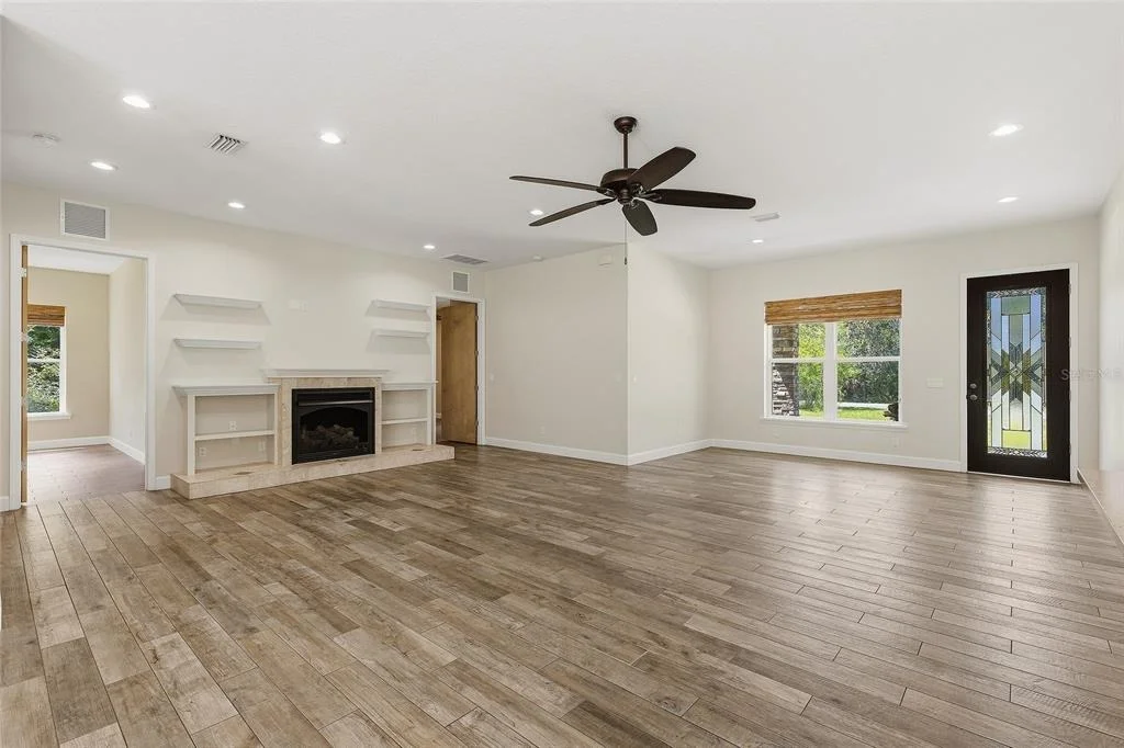 Photo of 71 PERRY LANE