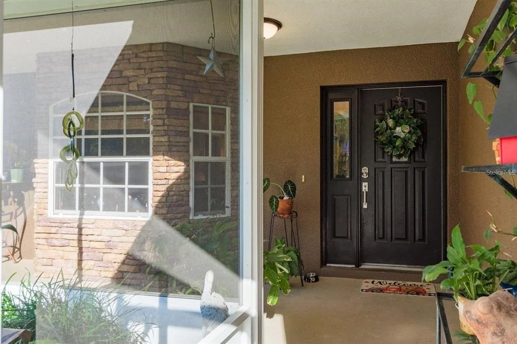 Photo of 7182 GRIFFIN ROAD
