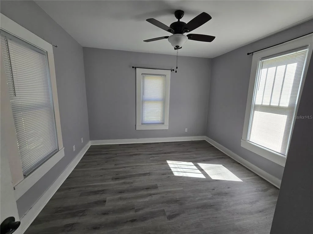 Photo of 326 SE 2ND STREET
