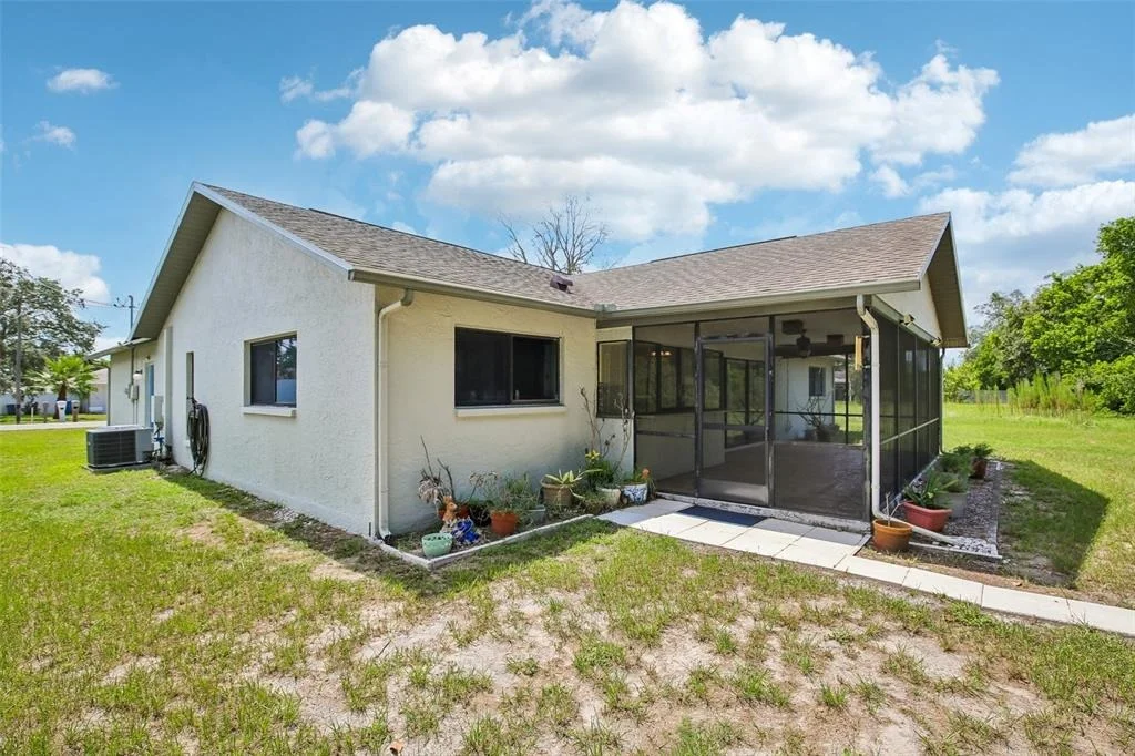 Photo of 3177 MAXWELL AVENUE