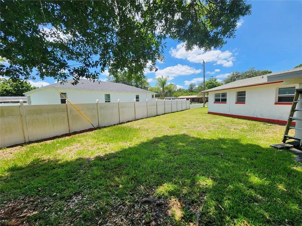 Photo of 1317 MOSS LANE
