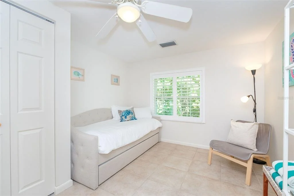 Photo of 4708 ALLIGATOR DRIVE
