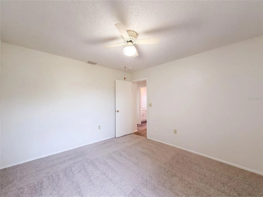 Photo of 391 HARVARD ROAD