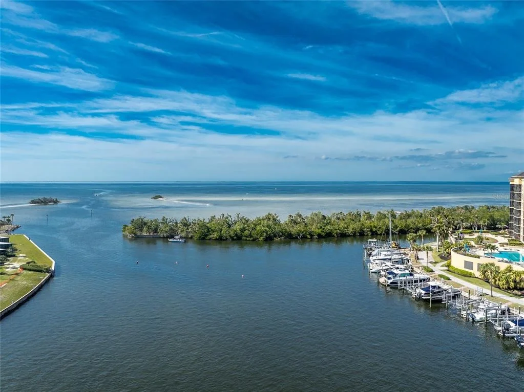 Photo of 3337 SUNSET KEY CIRCLE