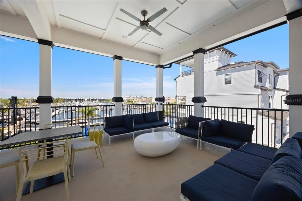 Photo of 1025 SEAGRAPE DRIVE
