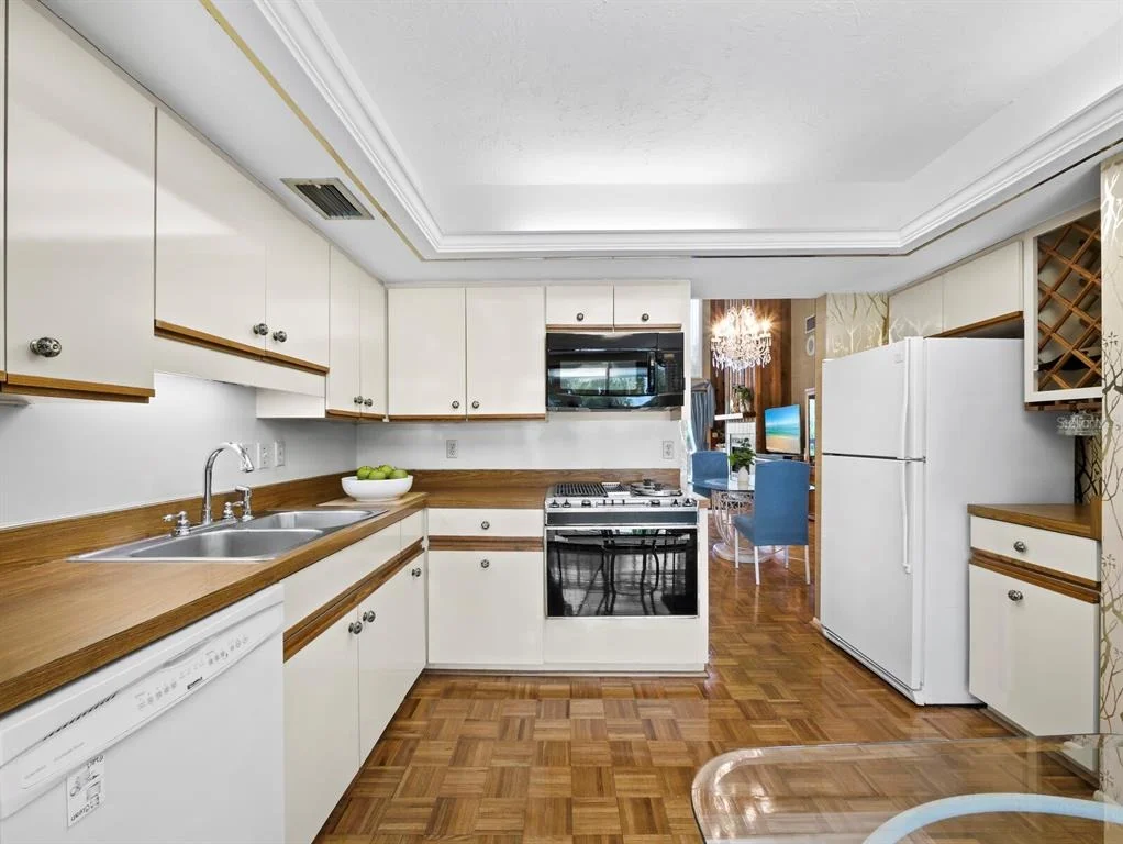 Photo of 4114 ROBERTS POINT CIRCLE