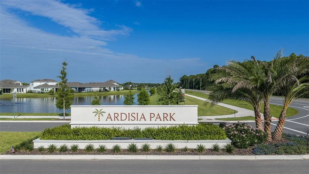 Photo of 443 JUNONIA BOULEVARD