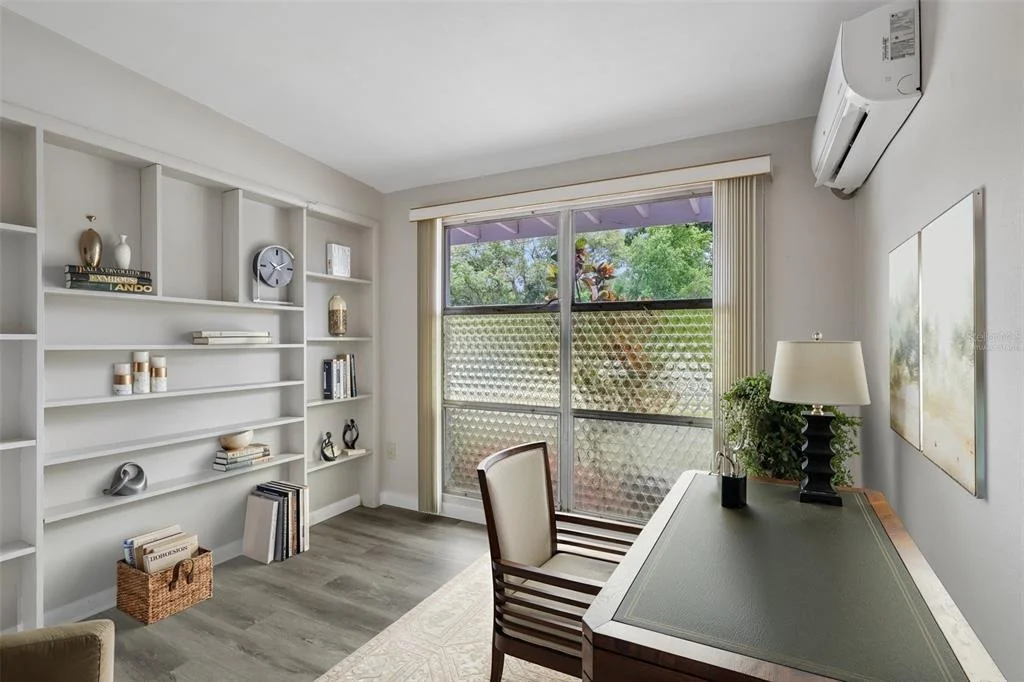 Photo of 2117 BARCELONA DRIVE
