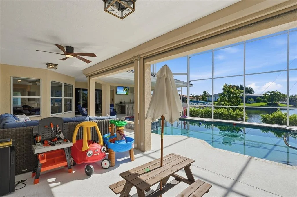 Photo of 414 CAICOS DRIVE