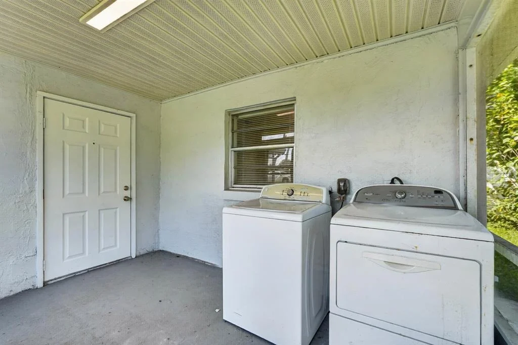 Photo of 2425 ANASTASIA DRIVE