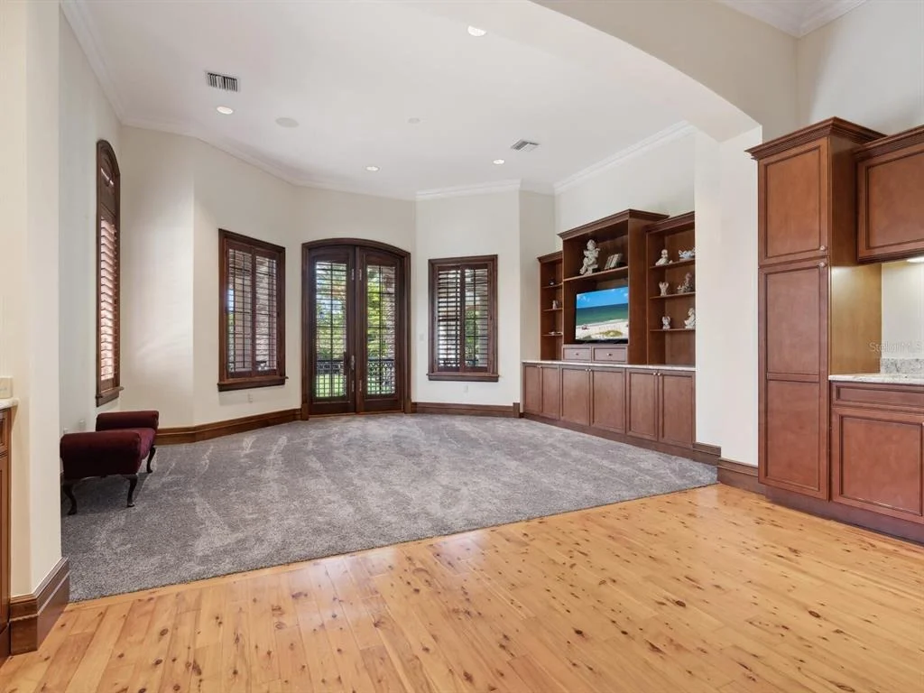 Photo of 1423 HILLVIEW DRIVE