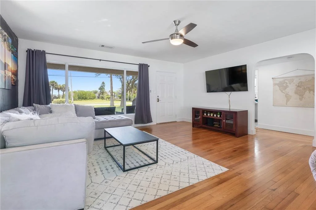 Photo of 504 RIVERSIDE DRIVE