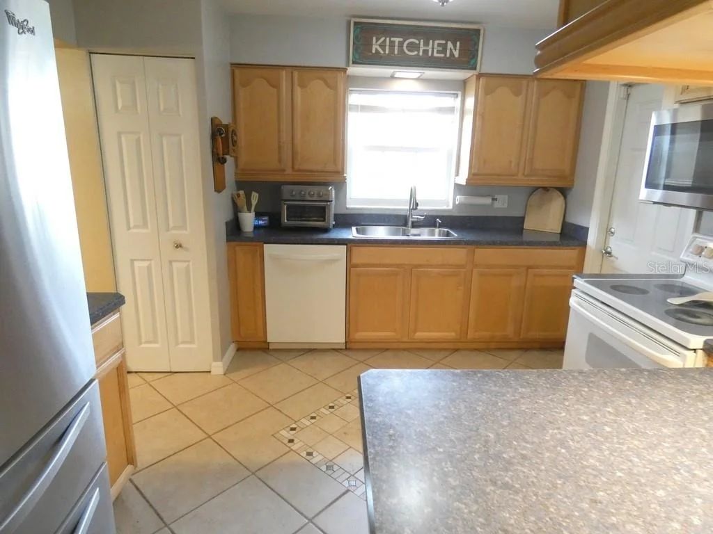Photo of 7211 TARRYTOWN DRIVE