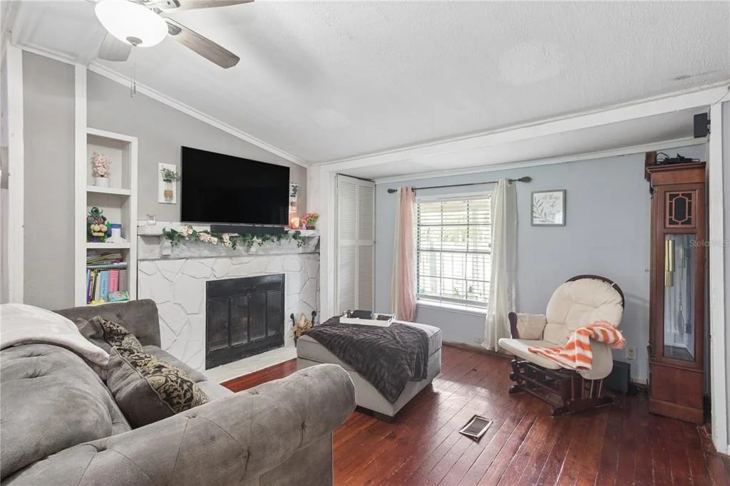 Photo of 10039 MAY GOLD LANE