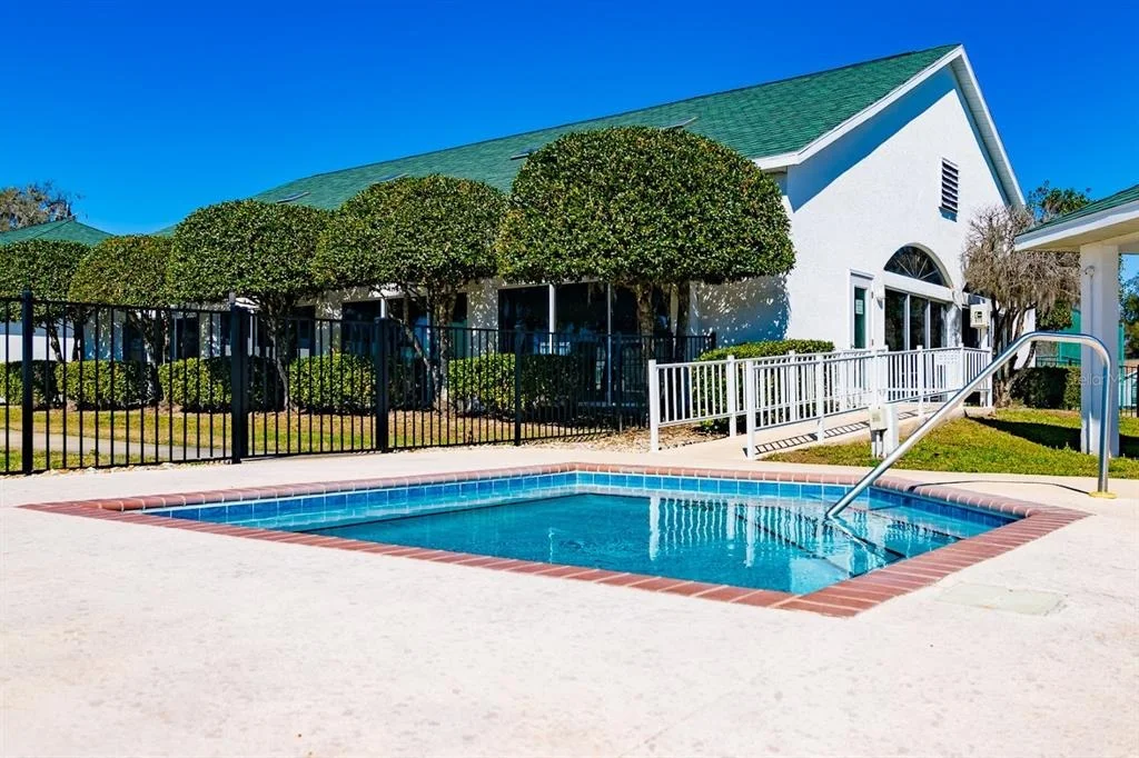 Photo of 2020 NW 50TH CIRCLE