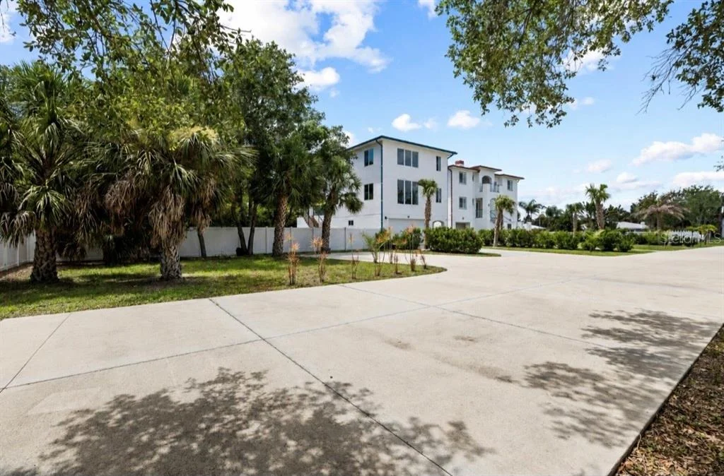 Photo of 1956 CEDAR DRIVE