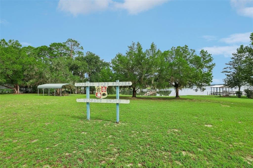 Photo of 212 DOGWOOD DRIVE