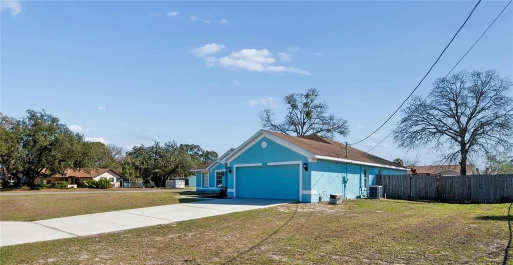 Photo of 10318 GIFFORD DRIVE