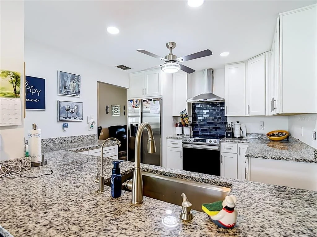 Photo of 10433 DUNKIRK ROAD
