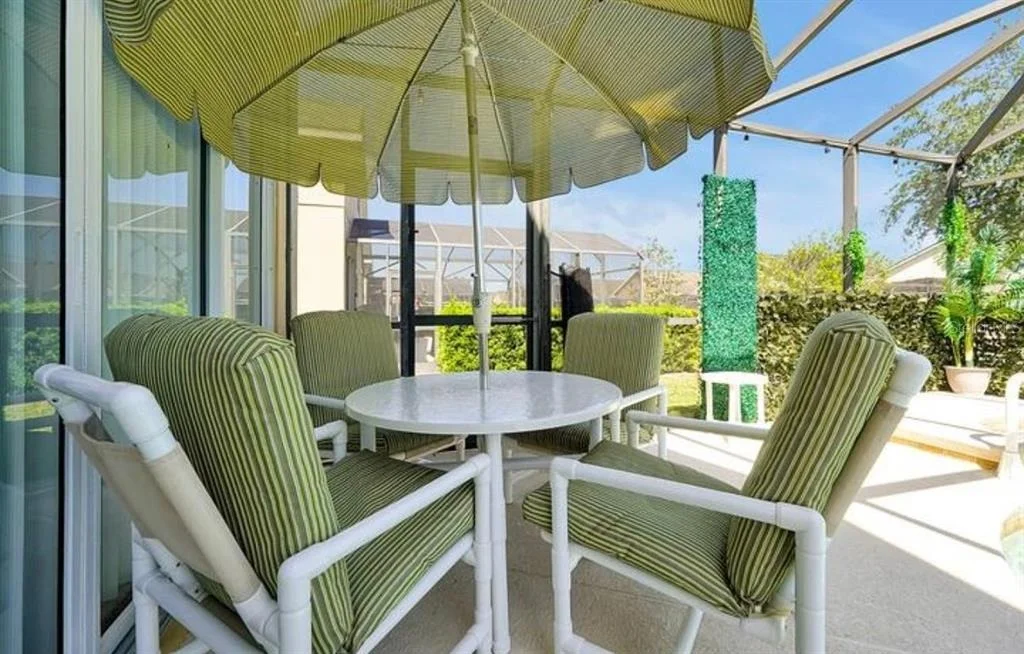 Photo of 559 CADIZ LOOP