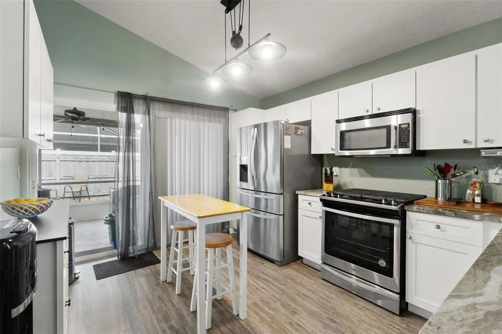Photo of 8620 PERSEA COURT