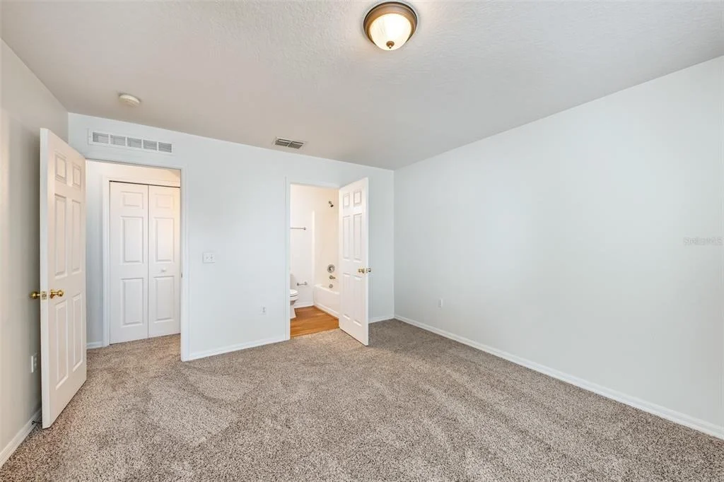 Photo of 464 FISH HAWK DRIVE