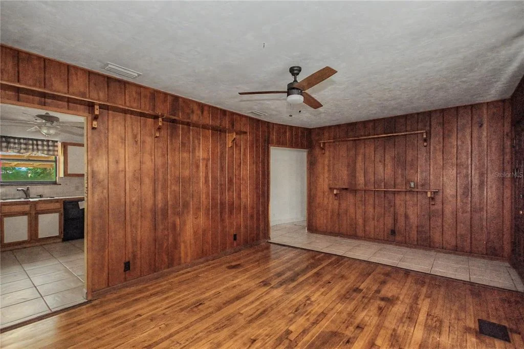 Photo of 20179 THE GRANADA