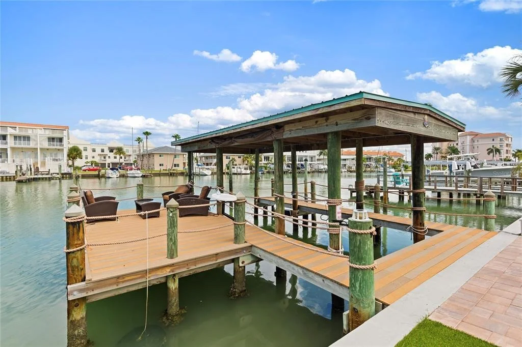 Photo of 166 BAYSIDE DRIVE