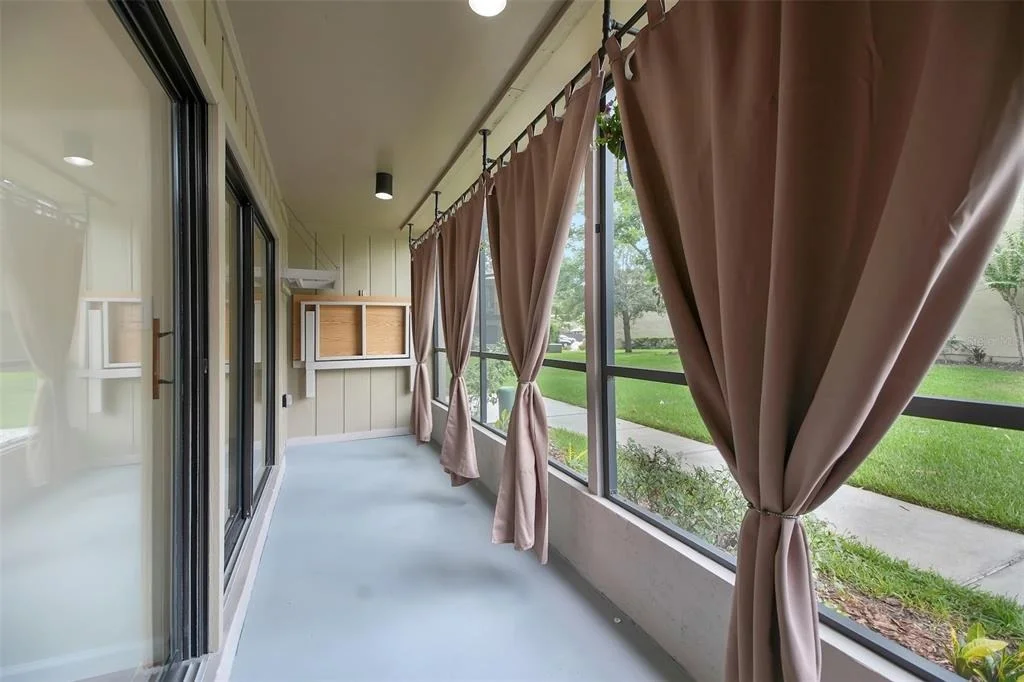 Photo of Unit 2 at 220 MOREE LOOP