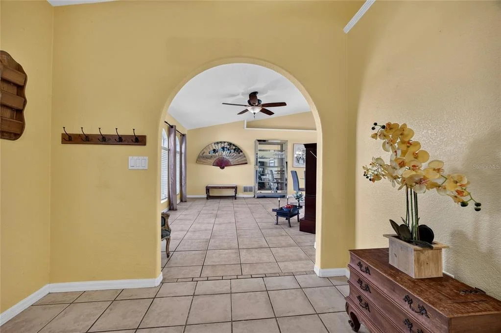 Photo of 86 SANTAREM CIRCLE