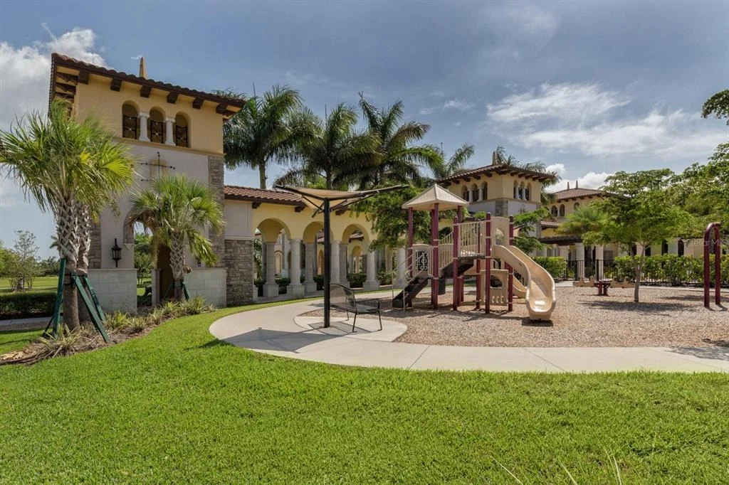 Photo of 12490 CINQUETERRE DRIVE