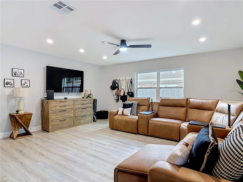 Photo of 8676 HILLSIDE DRIVE