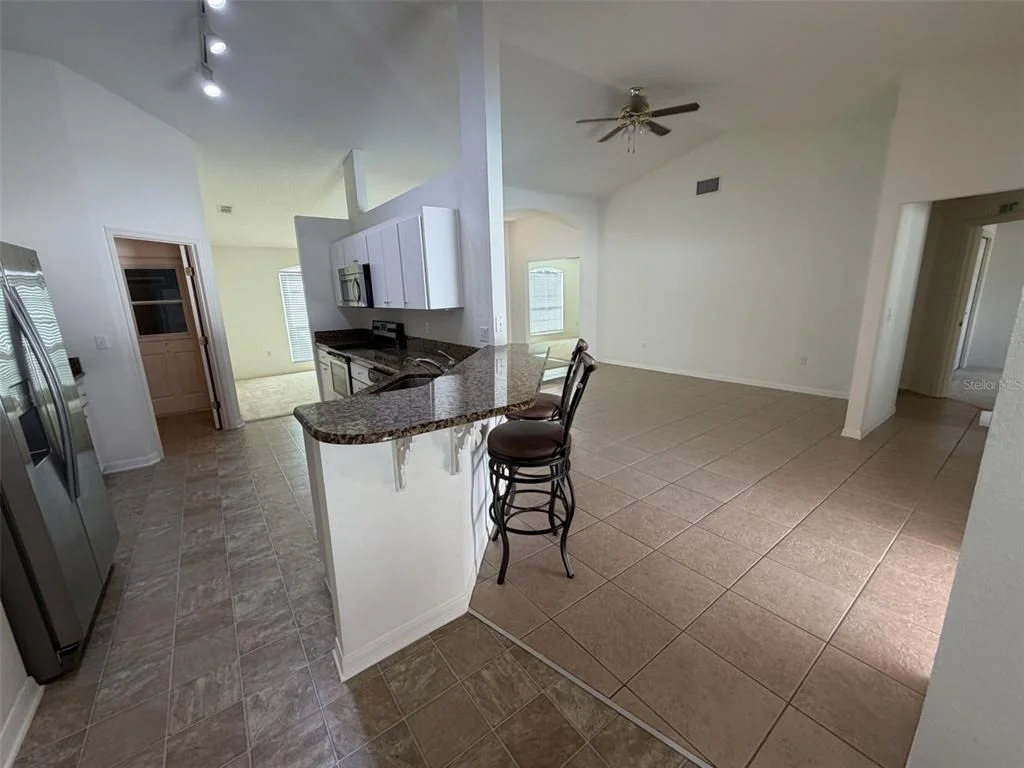 Photo of 7002 SUMMIT CIRCLE