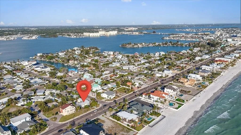 Photo of 16007 GULF BOULEVARD