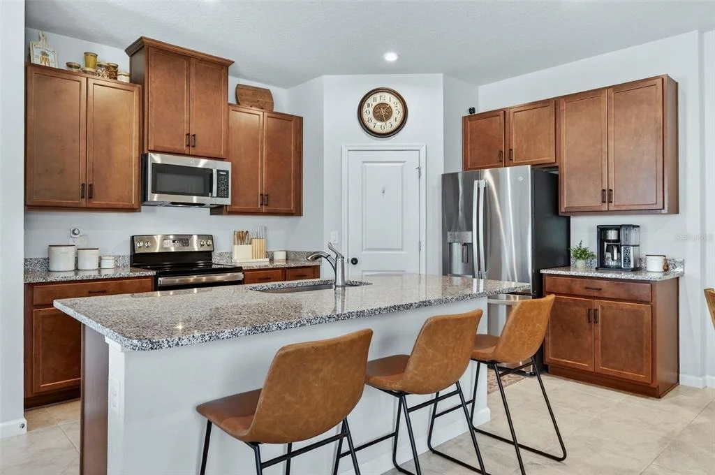 Photo of 381 CRESTWIND DRIVE