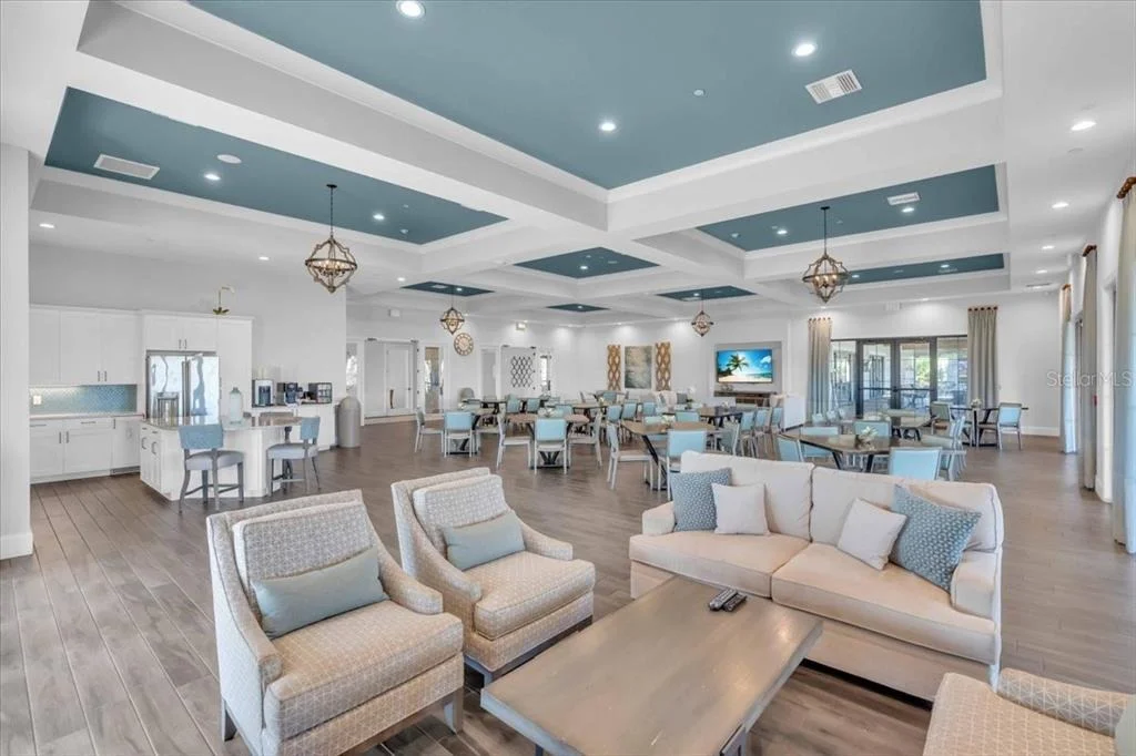 Photo of 4642 CRESTPOINT WAY