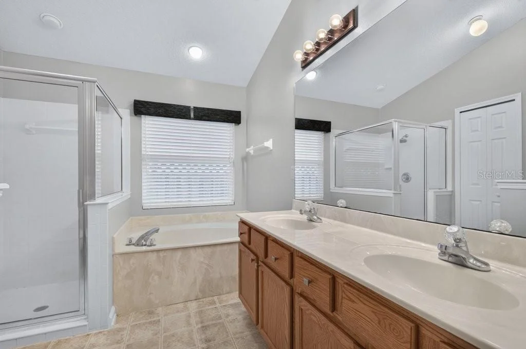 Photo of 828 CRYSTAL SPRING WAY