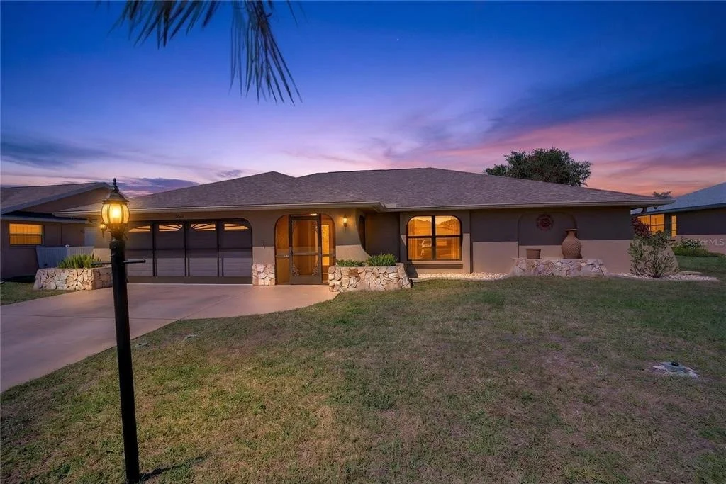 Photo of 5852 LINCOLN ROAD